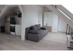 Location appartement  29.1 m² T-1 à Auxerre  490 €