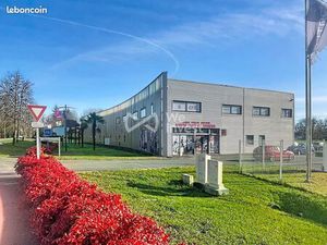 Local 187 m² Mourenx