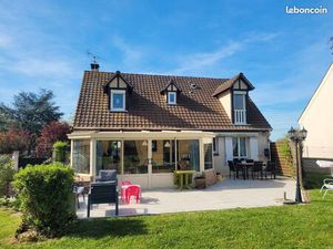 Maison T5 à Nogent-le-Roi 130m²/1718m2