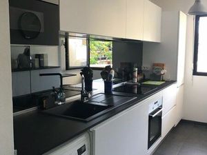 Appartement T3 avec parking couvert