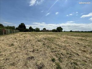 Terrain 2 796 m² Castelsarrasin