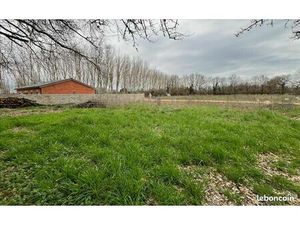 Terrain 913 m² Montauban