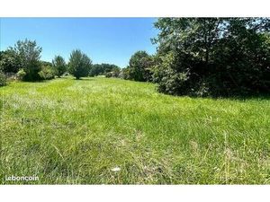 Terrain 3 400 m² Verdun Sur Garonne