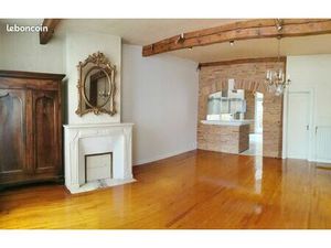 Appartement traversant pont neuf st Cyprien