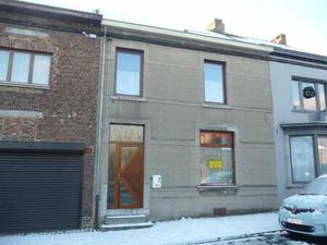 BELLE MAISON AVEC JARDIN