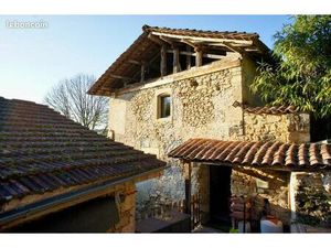 Maison coup de cœur à la campagne – 140 m² rénovés avec charme et éco-conscience – Terrain