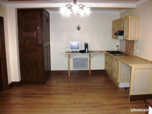 Appt. Dans Manoir en restauration