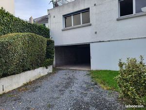 Place de parking sécurisée dans garage fermé Plage Benoît