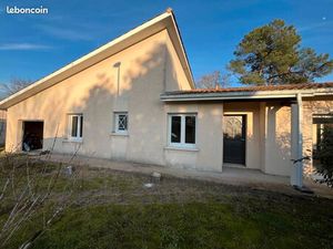 Maison familiale 138m2  quartier Pessac Magonty  un grand jardin piscinable au calme