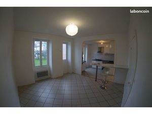 Location appartement St Esprit T4