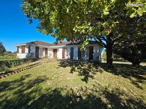 Immeuble 700 m² Jonzac