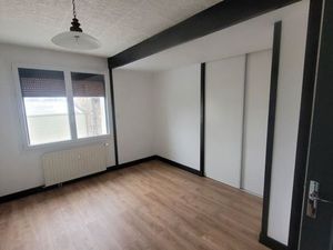 Appartement t3 dans maison rénovée récemment