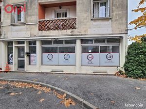 Local commercial 83 m²