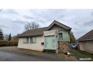 Maison individuelle T2 bis  terrasse  cour/parking