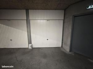 Garage/box 18 m² Clermont Ferrand