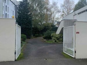 Place de parking à vendre - Quartier des Olivettes