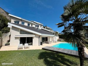 Villa de 250m² – Vue Panoramique