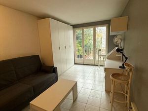 Studio  Courbevoie  Bécon  les Bruyères