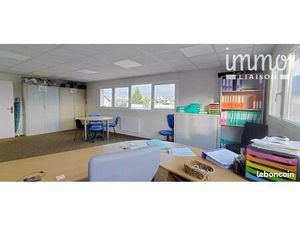 Bureaux 101 m² La Ravoire