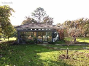 Maison avec dépendances