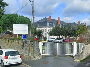 Appartement T2 – 49 m² rénové – Blois (proche basilique)