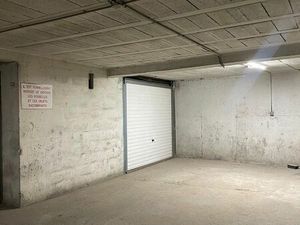 Garage/box a louer