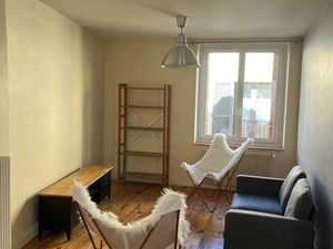 Jolie maison Montferrand av terrasse et garage