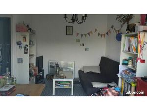 T2 a louer pt st emilion/thiers