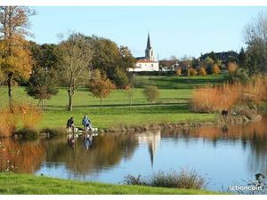 Terrain 381 m² Martinet