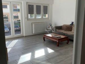 T4 79m2 déjà loué 850cc refait à neuf