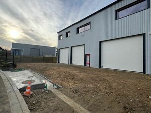 Local d'activité 102 m² à louer