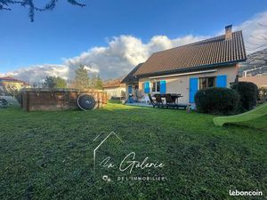 Maison 5 pièces 146 m²