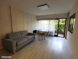 Studio meublé - Piscine & Tennis