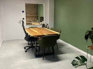 Joli bureau neuf de 24 m2 en RDC avec accès PMR