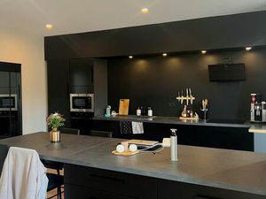 Maison de caractère 280 m² – volumes  lumière et fort potentiel d'aménagement