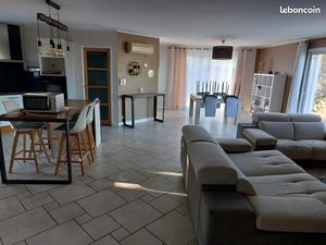 Loue maison meublée