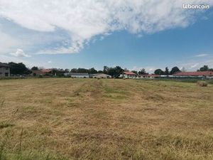 Terrain 526 m² Juillan