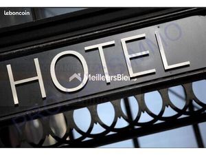 Commerce hôtel  restaurant 2 600 m²