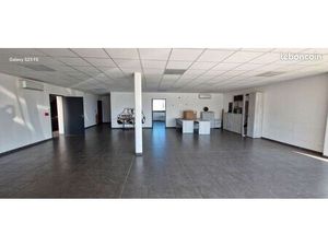 Local 167 m² PLAISANCE DU TOUCH