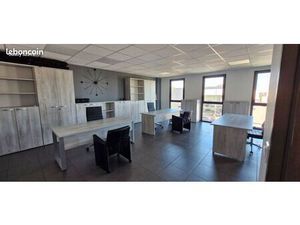 Local 50 m² PLAISANCE DU TOUCH