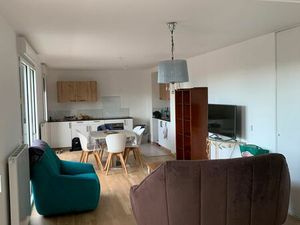 F4 terrasse Mont saint Aignan