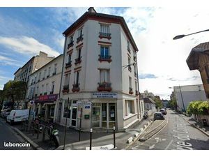 Appartement T2  32 m² lumineux et atypique – Centre-ville Villejuif