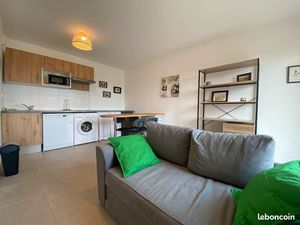 Meublé neuf 2 pièces 42 m2 et loggia 10 m2 à Portet/Garonne