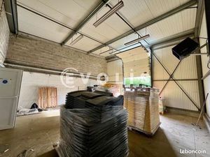 Local d'activité 140 m²