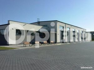Local d'activité 370 m²