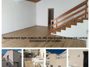 Maison de ville avec terrasse en centre ville