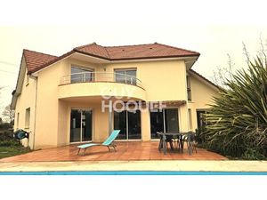 BUROS 64160 villa récente