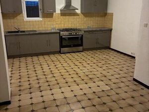 Appartement t2 + 1 bureau