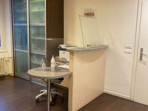 Local Professionnel Hyper Centre