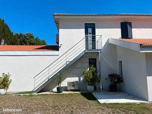 Location appartement salles